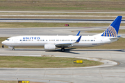 United Airlines Boeing 737-924(ER) (N53442) at  Houston - George Bush Intercontinental, United States