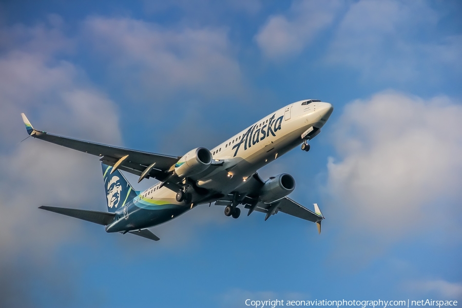 Alaska Airlines Boeing 737-890 (N534AS) | Photo 524234