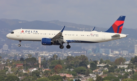 Delta Air Lines Airbus A321-271NX (N534DT) at  Los Angeles - International, United States