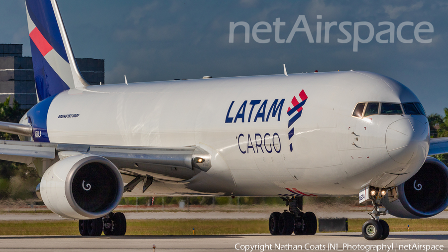 LATAM Cargo Chile Boeing 767-316F(ER) (N534LA) | Photo 295562