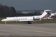 NetJets Gulfstream G-V-SP (G550) (N534QS) at  Hamburg - Fuhlsbuettel (Helmut Schmidt), Germany