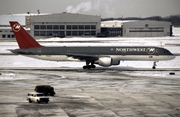 Northwest Airlines Boeing 757-251 (N534US) at  UNKNOWN, (None / Not specified)