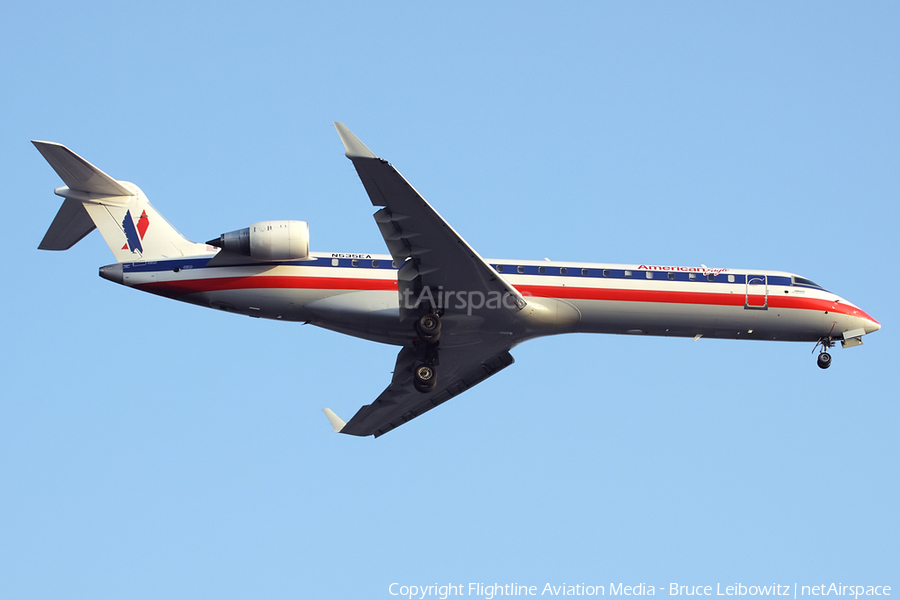 American Eagle Bombardier CRJ-702ER (N535EA) | Photo 150366