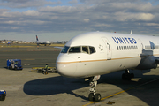 United Airlines Boeing 757-222 (N535UA) at  Boston - Logan International, United States