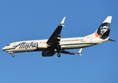 Alaska Airlines Boeing 737-890 (N537AS) at  Dallas/Ft. Worth - International, United States