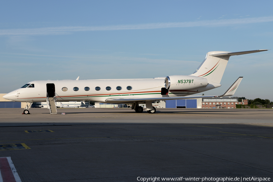 (Private) Gulfstream G-V-SP (G550) (N537BT) | Photo 587192