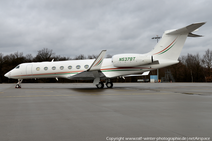 (Private) Gulfstream G-V-SP (G550) (N537BT) | Photo 641800