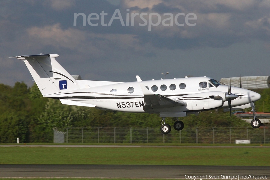 (Private) Beech King Air B200 (N537EM) | Photo 241288