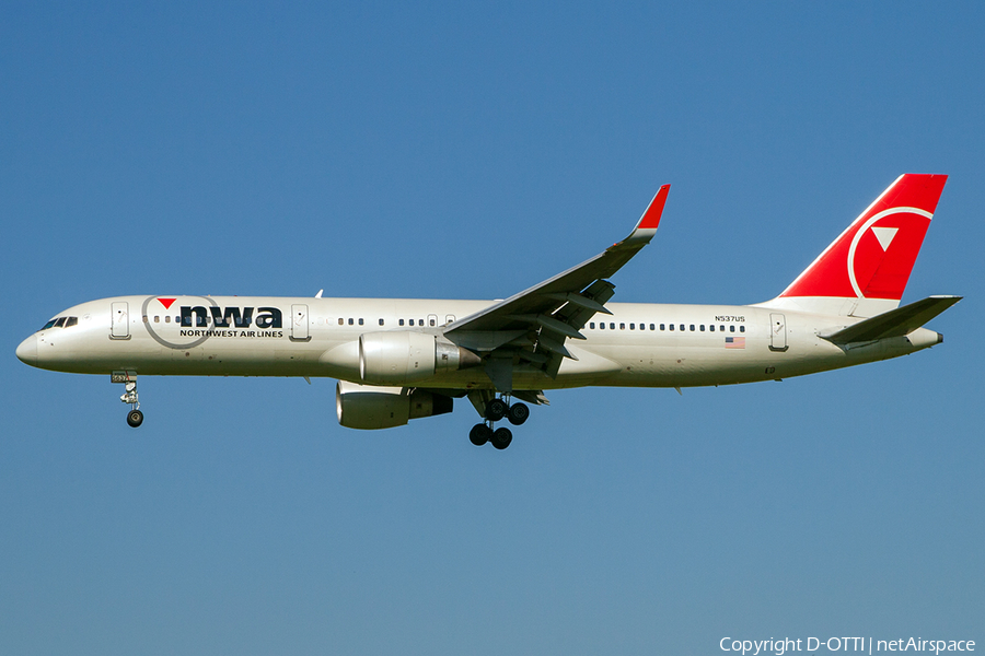 Northwest Airlines Boeing 757-251 (N537US) | Photo 203006