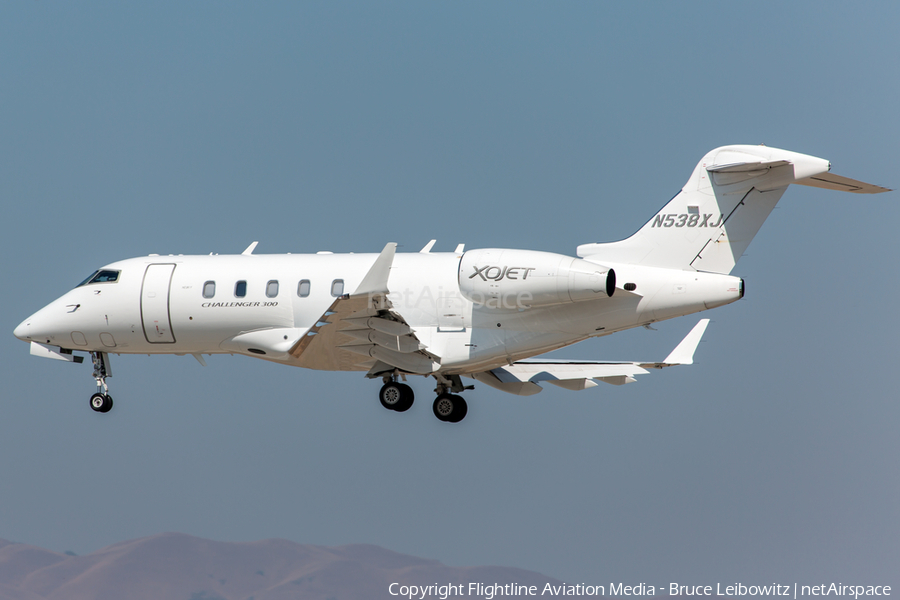 XOJet Bombardier BD-100-1A10 Challenger 300 (N538XJ) | Photo 80750