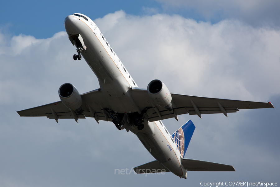 United Airlines Boeing 757-222 (N539UA) | Photo 25076