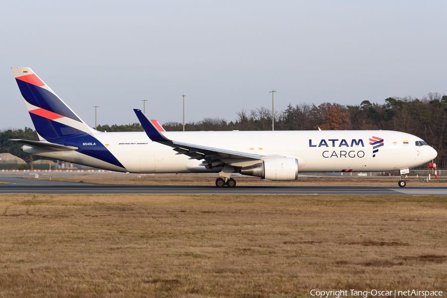 LATAM Cargo Colombia Boeing 767-316(ER)(BCF) (N540LA) | Photo 500169