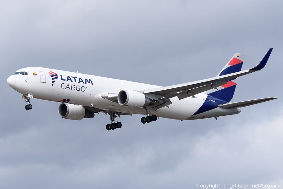LATAM Cargo Colombia Boeing 767-316(ER)(BCF) (N540LA) | Photo 500170