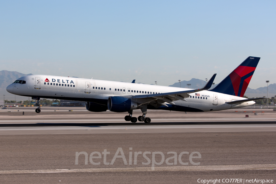 Delta Air Lines Boeing 757-251 (N541US) | Photo 56701