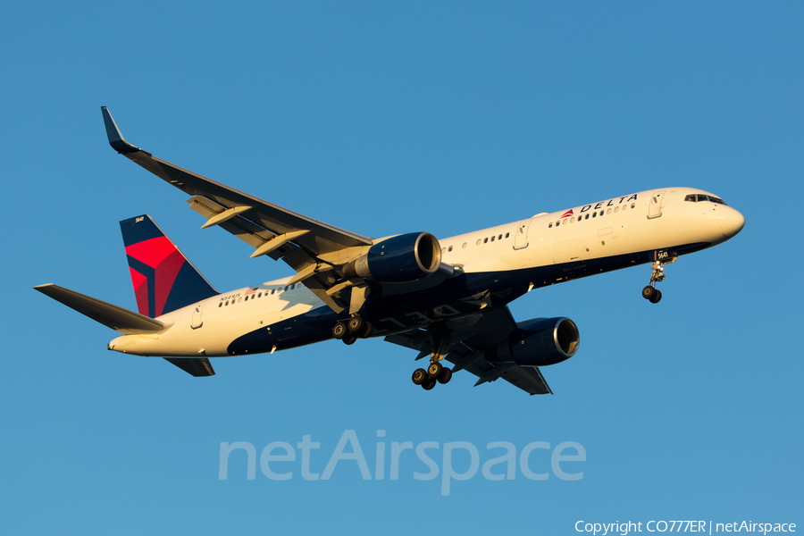 Delta Air Lines Boeing 757-251 (N541US) | Photo 119643