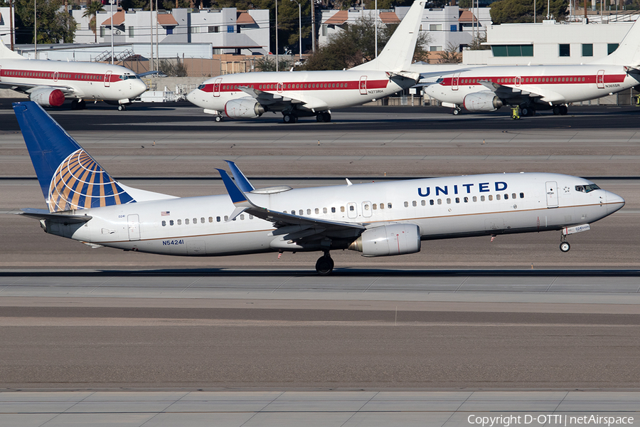 United Airlines Boeing 737-824 (N54241) | Photo 549724