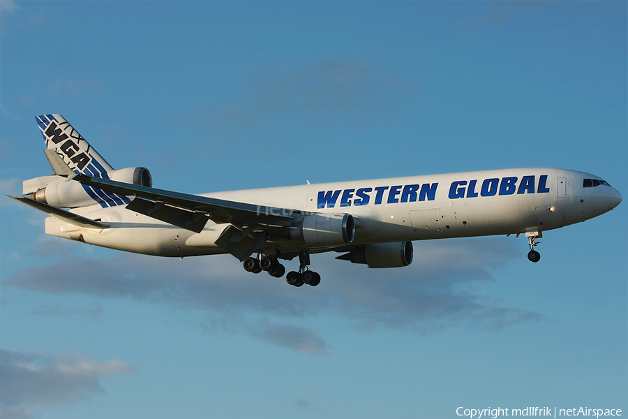 Western Global Airlines McDonnell Douglas MD-11F (N542KD) | Photo 372105