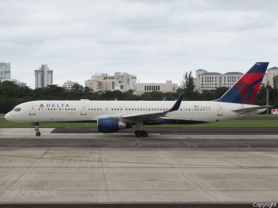 Delta Air Lines Boeing 757-251 (N542US) | Photo 545533