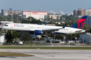 Delta Air Lines Boeing 757-251 (N543US) at  Ft. Lauderdale - International, United States