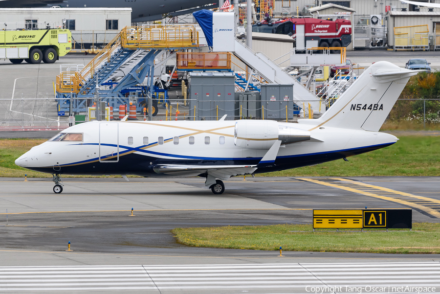 Boeing Company Bombardier CL-600-2B16 Challenger 650 (N544BA) | Photo 480873
