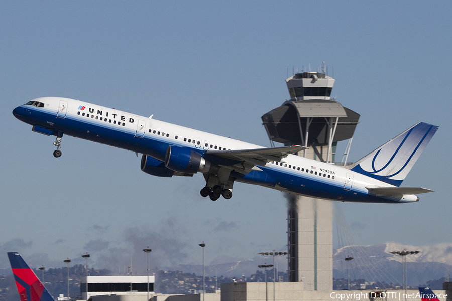United Airlines Boeing 757-222 (N545UA) | Photo 334839