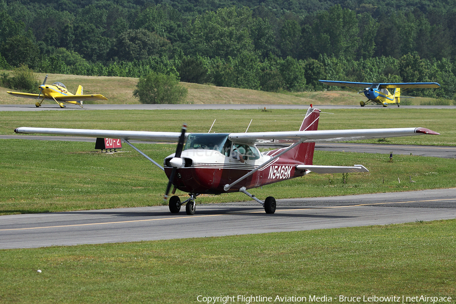 (Private) Cessna 172P Skyhawk (N5469K) | Photo 98476