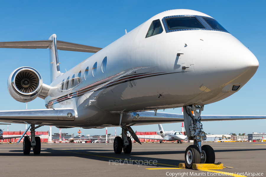 NetJets Gulfstream G-V-SP (G550) (N546QS) | Photo 165981