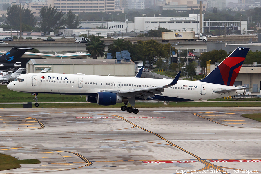Delta Air Lines Boeing 757-251 (N547US) | Photo 135363