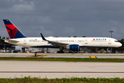 Delta Air Lines Boeing 757-251 (N547US) at  Ft. Lauderdale - International, United States