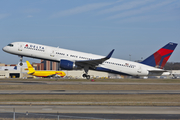 Delta Air Lines Boeing 757-251 (N548US) at  Atlanta - Hartsfield-Jackson International, United States