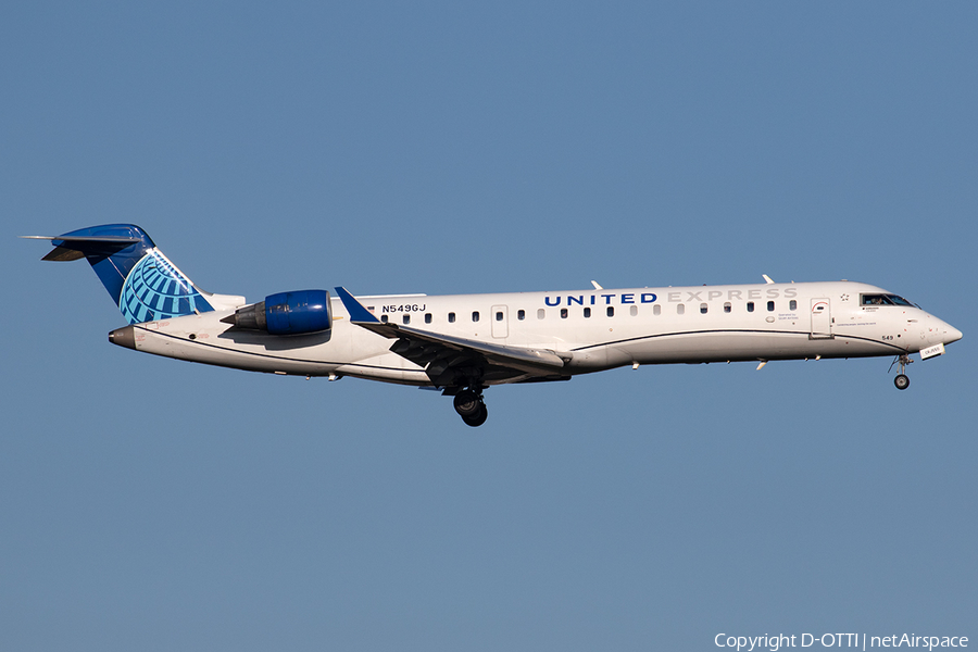 United Express (GoJet Airlines) Bombardier CRJ-550 (N549GJ) | Photo 601482