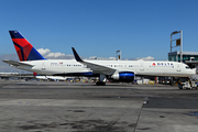 Delta Air Lines Boeing 757-251 (N549US) at  New York - John F. Kennedy International, United States