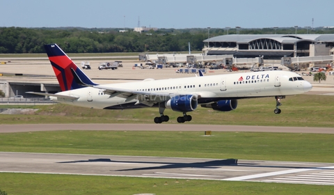 Delta Air Lines Boeing 757-251 (N549US) at  Tampa - International, United States