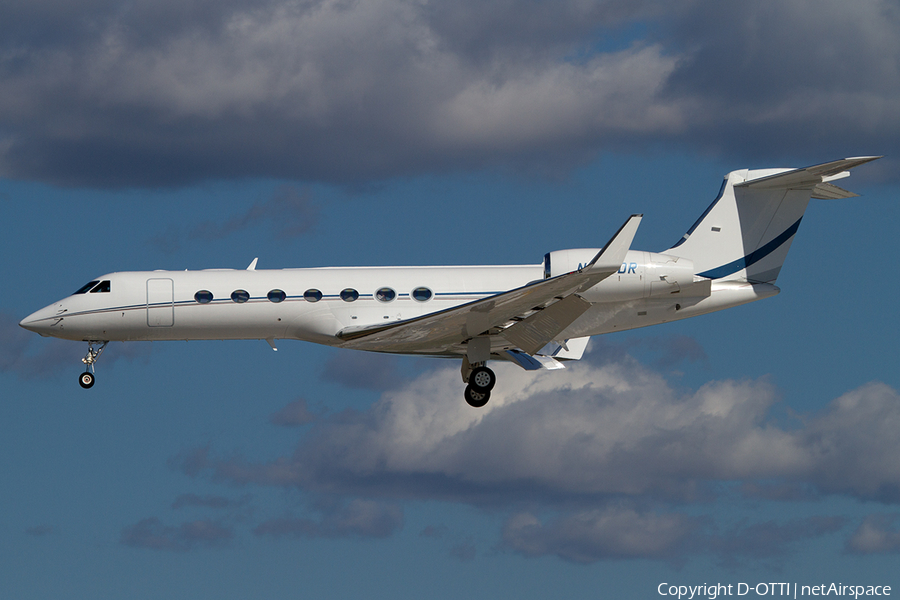 (Private) Gulfstream G-V-SP (G550) (N550DR) | Photo 513311
