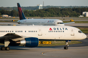 Delta Air Lines Boeing 757-251 (N550NW) at  Atlanta - Hartsfield-Jackson International, United States