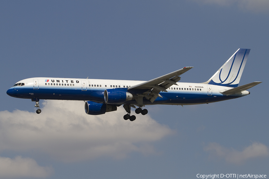 United Airlines Boeing 757-222 (N550UA) | Photo 337981
