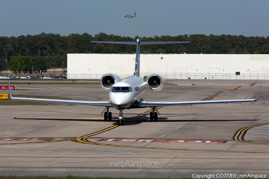 (Private) Gulfstream G-IV (N551CB) | Photo 104602