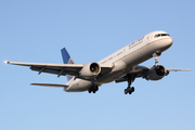 United Airlines Boeing 757-222 (N551UA) at  Los Angeles - International, United States