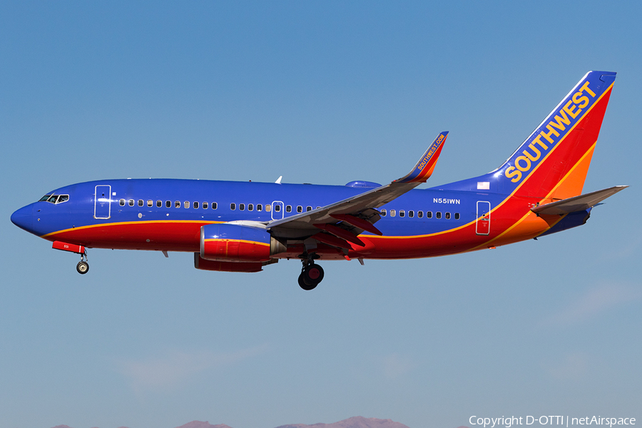 Southwest Airlines Boeing 737-76Q (N551WN) | Photo 140786