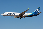 Alaska Airlines Boeing 737-890 (N552AS) at  Los Angeles - International, United States