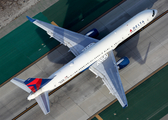 Delta Air Lines Boeing 757-251 (N552NW) at  Los Angeles - International, United States