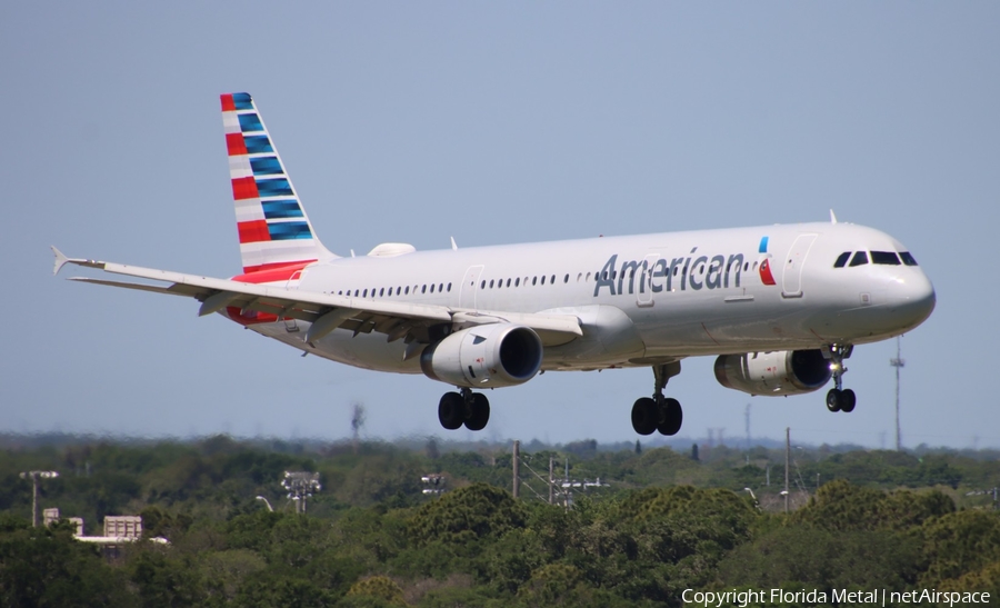 American Airlines Airbus A321-231 (N552UW) | Photo 621410
