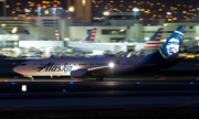 Alaska Airlines Boeing 737-890 (N553AS) at  Los Angeles - International, United States