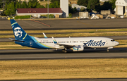 Alaska Airlines Boeing 737-890 (N553AS) at  Portland - International, United States