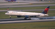 Delta Air Lines Boeing 757-251 (N553NW) at  Atlanta - Hartsfield-Jackson International, United States