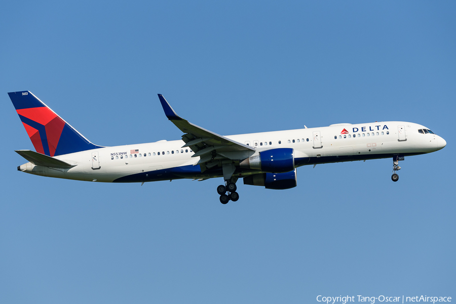 Delta Air Lines Boeing 757-251 (N553NW) | Photo 463026