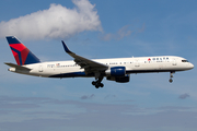 Delta Air Lines Boeing 757-251 (N553NW) at  Miami - International, United States