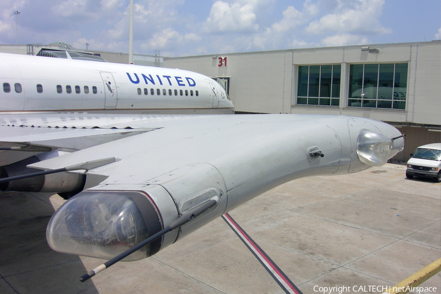 United Airlines Boeing 757-222 (N553UA) | Photo 26130