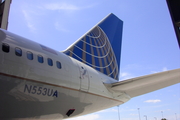 United Airlines Boeing 757-222 (N553UA) at  Orlando - International (McCoy), United States