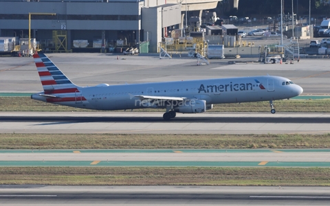 American Airlines Airbus A321-231 (N553UW) at  Los Angeles - International, United States
